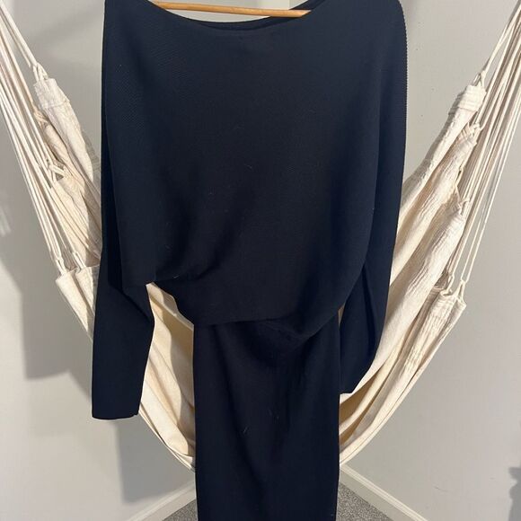 Banana Republic Colleta Off-Shoulder Sweater Dress Size M Black - Picture 7 of 7